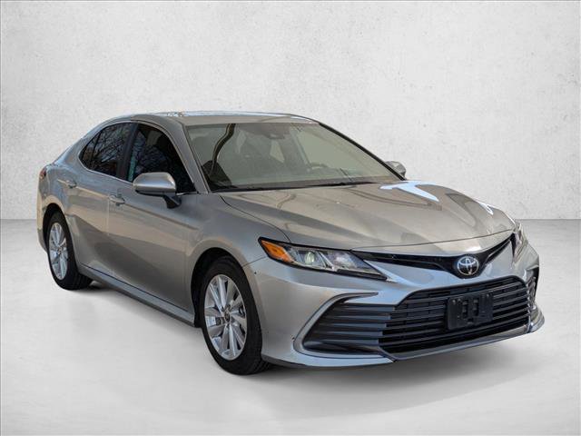 Used 2023 Toyota Camry LE video 3