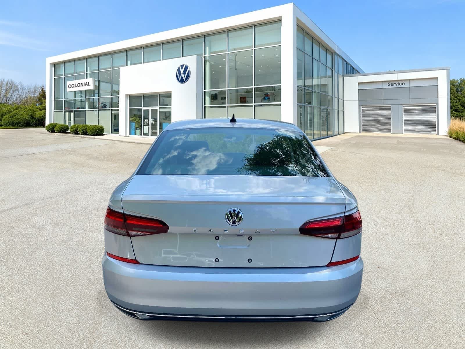 Used 2020 Volkswagen Passat 2.0T SE FWD image 4