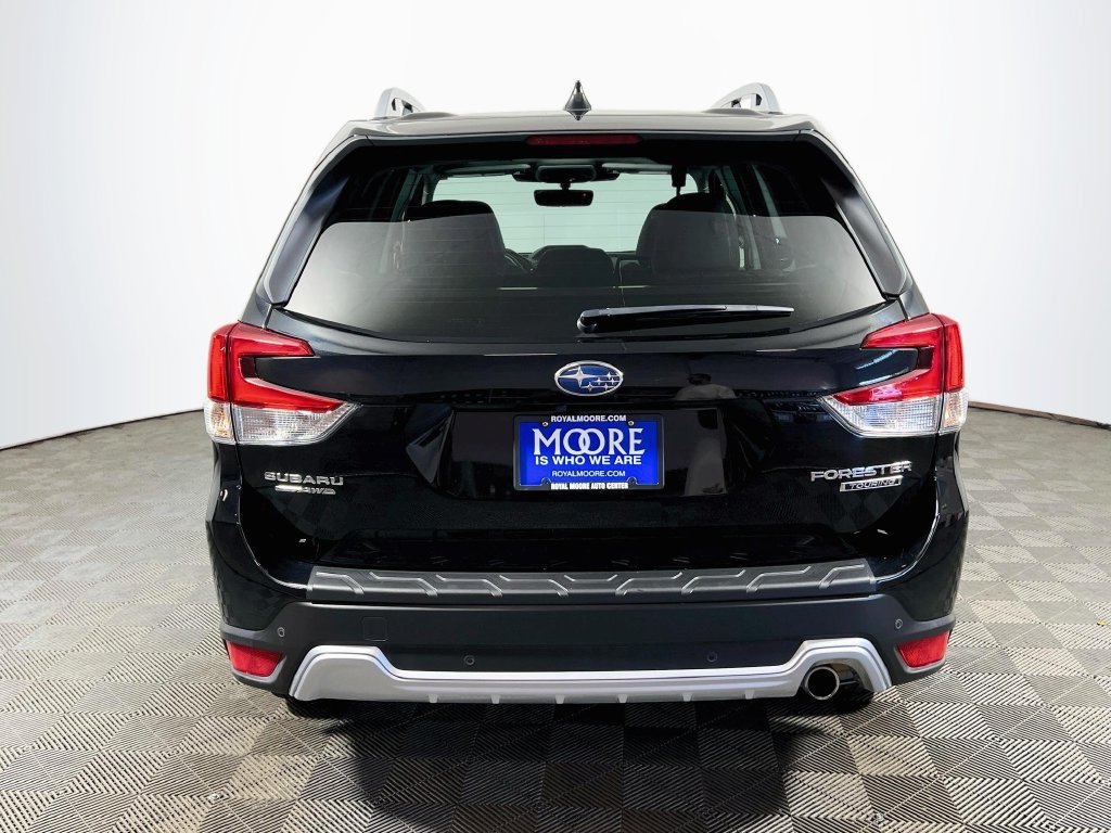 Certified 2023 Subaru Forester Touring w/ Popular Package #2 AWD/4WD image 6