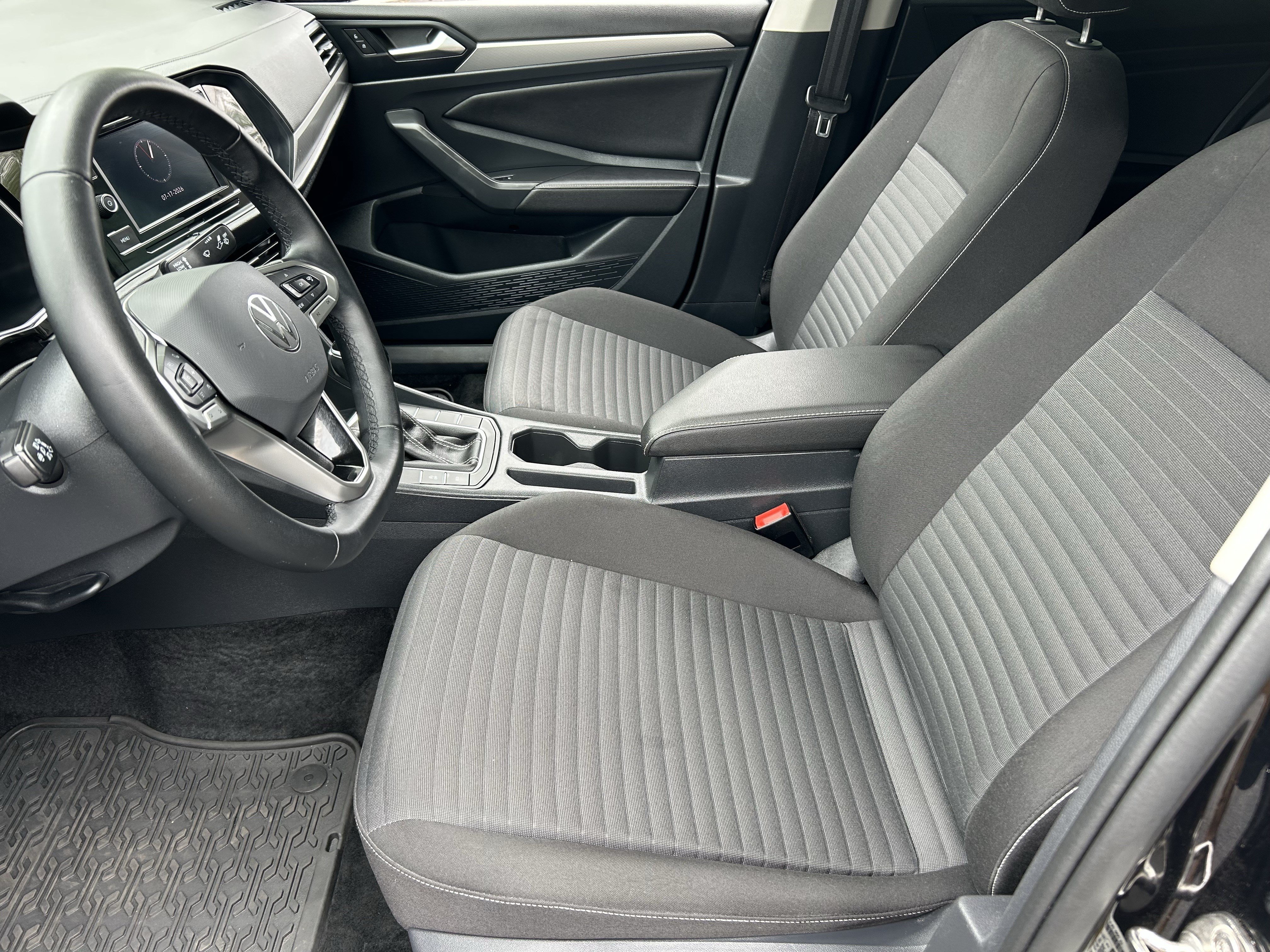 Used 2024 Volkswagen Jetta S FWD image 17