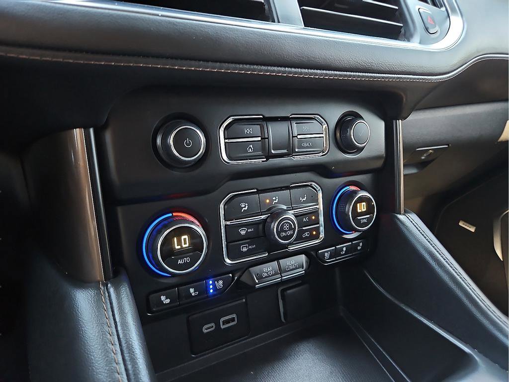 Used 2024 Chevrolet Tahoe High Country image 15