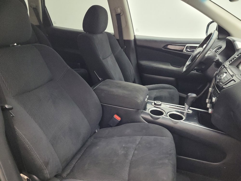 Used 2016 Nissan Pathfinder SV AWD/4WD image 21