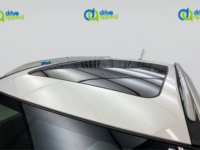 Used 2014 Nissan Rogue SV w/ SV Premium Package image 13