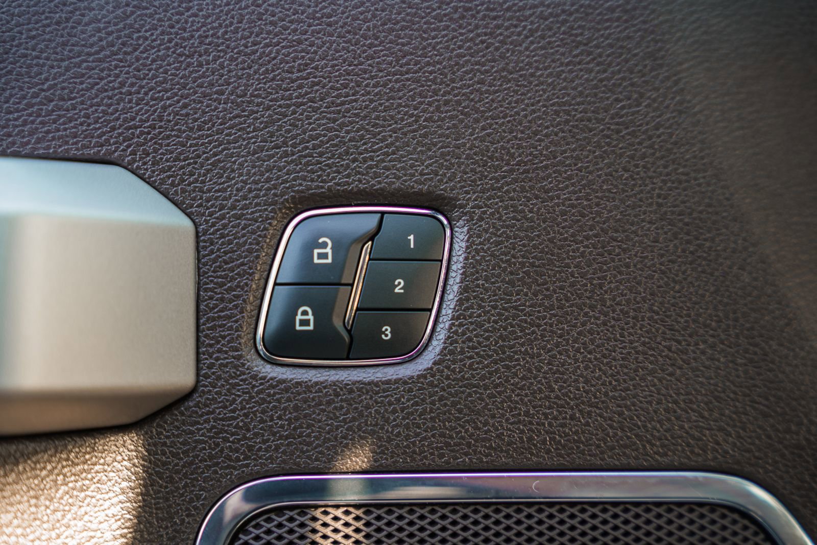 Certified 2019 Ford F250 King Ranch w/ King Ranch Ultimate Package image 52