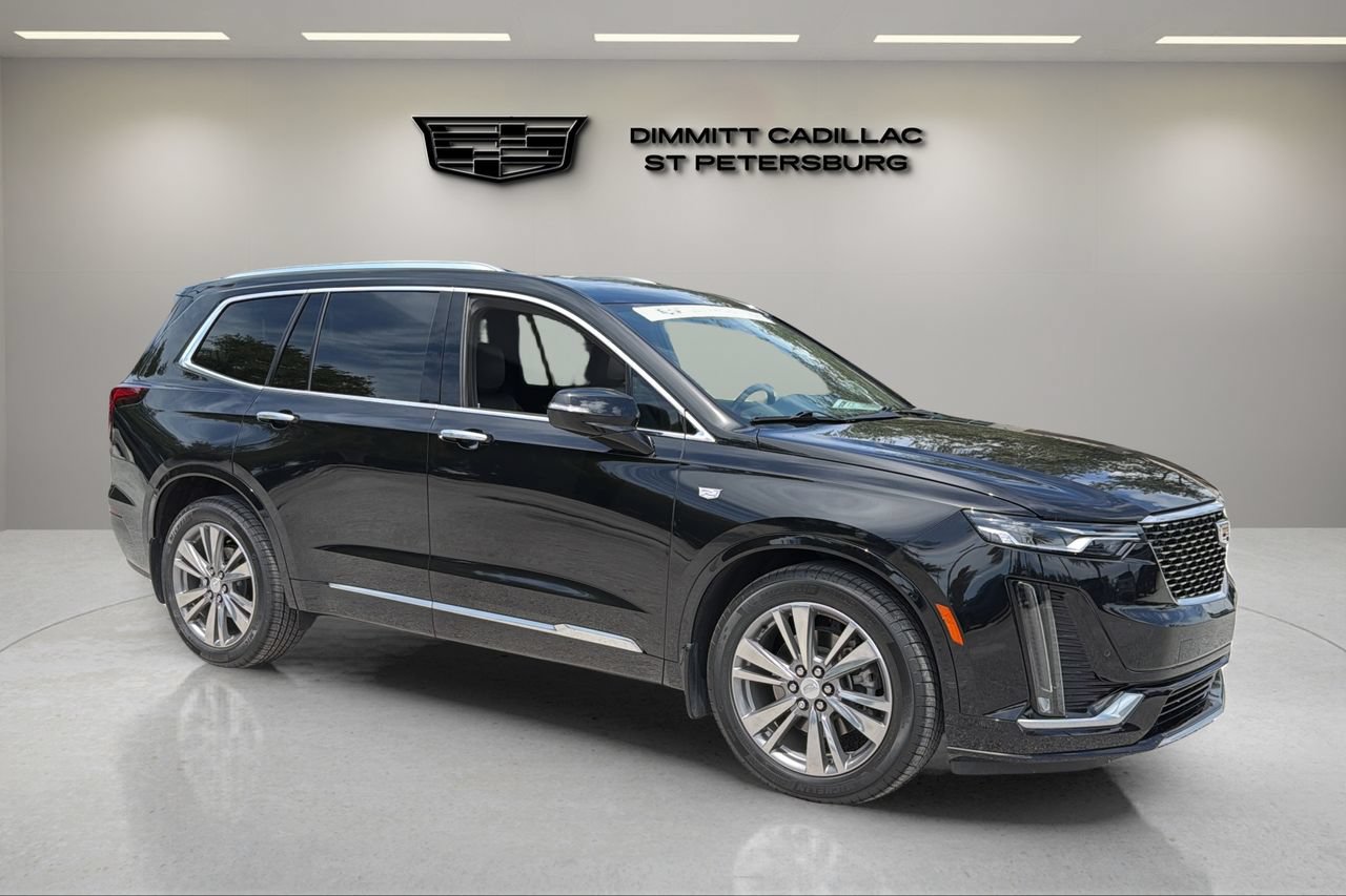 Certified 2023 Cadillac XT6 Premium Luxury FWD image 7