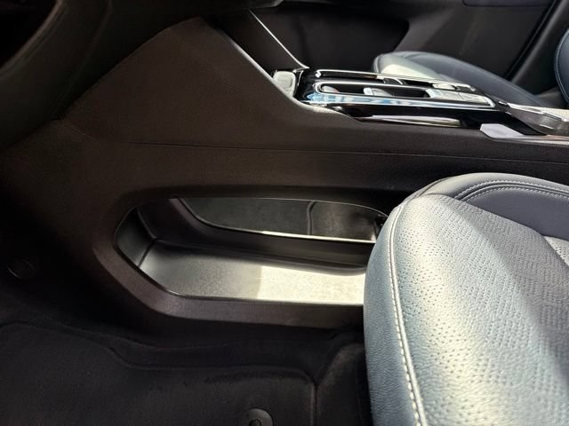 Used 2022 Chevrolet Bolt EUV Premier FWD image 20