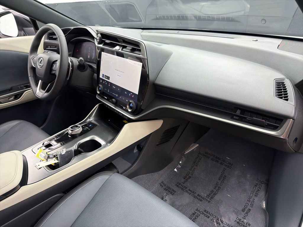 Used 2025 Lexus RZ 450e w/ Technology Package image 26