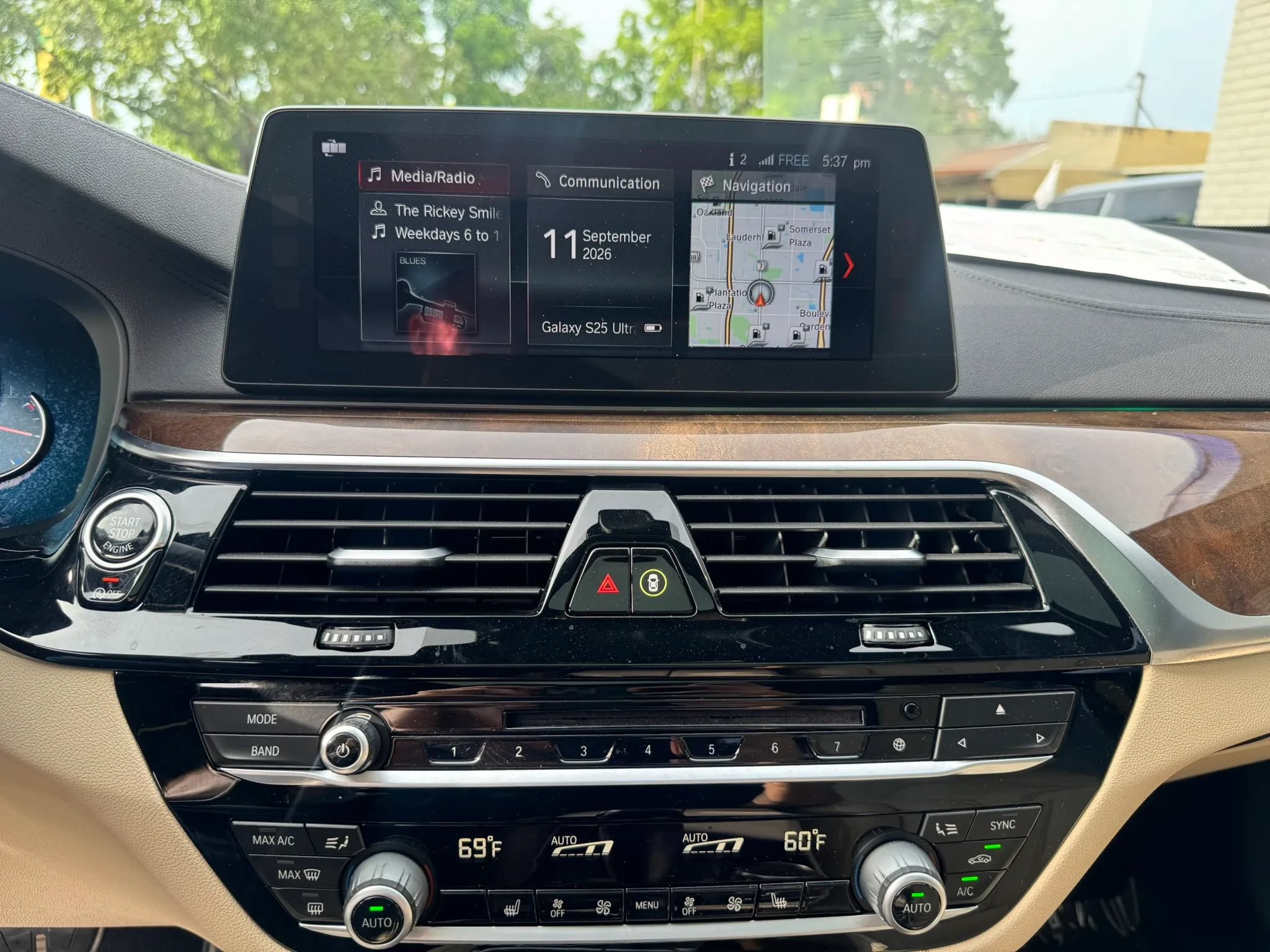 Used 2018 BMW 540i RWD image 40