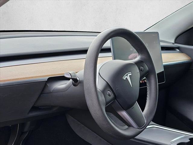 Used 2022 Tesla Model Y Performance AWD/4WD image 8