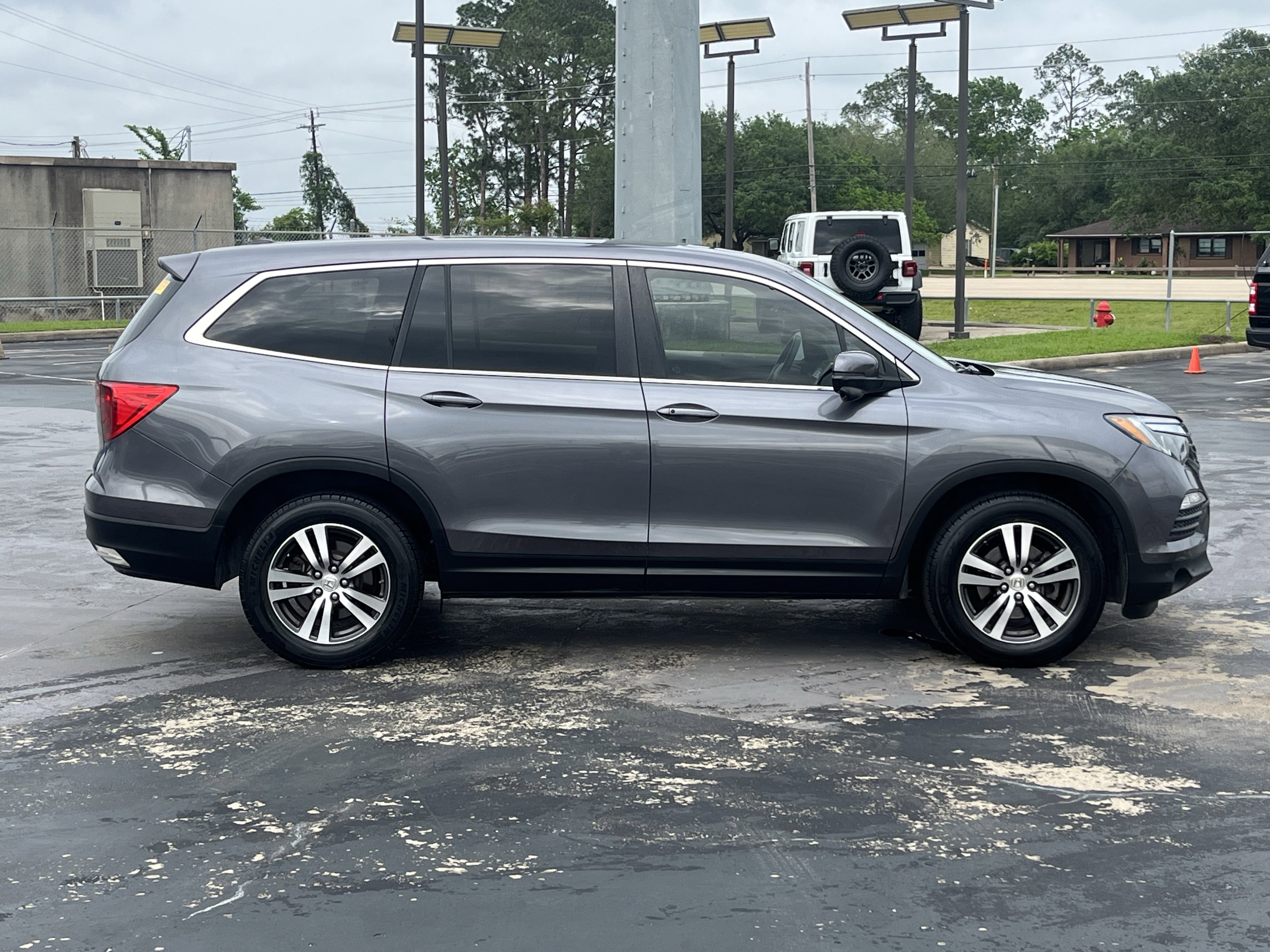 Used 2016 Honda Pilot EX-L image 10