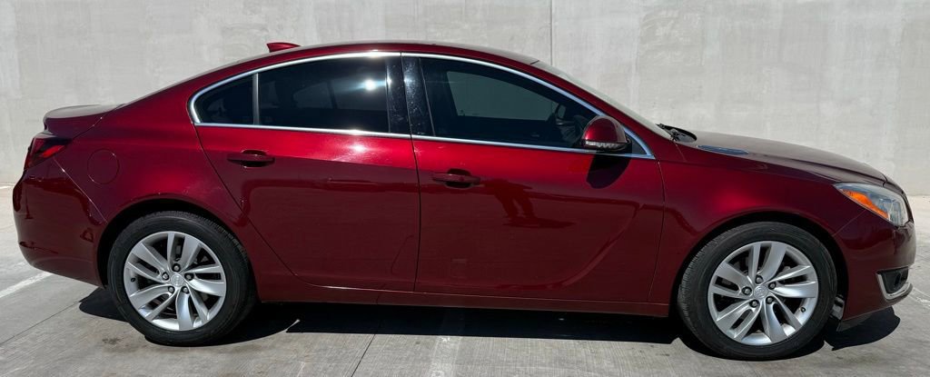 Used 2016 Buick Regal image 3