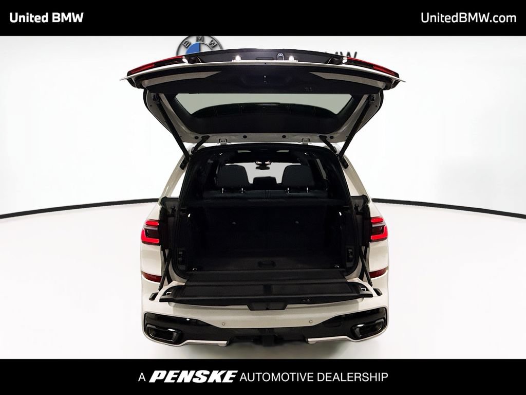 New 2027 BMW X7 xDrive40i w/ Executive Package AWD/4WD image 15