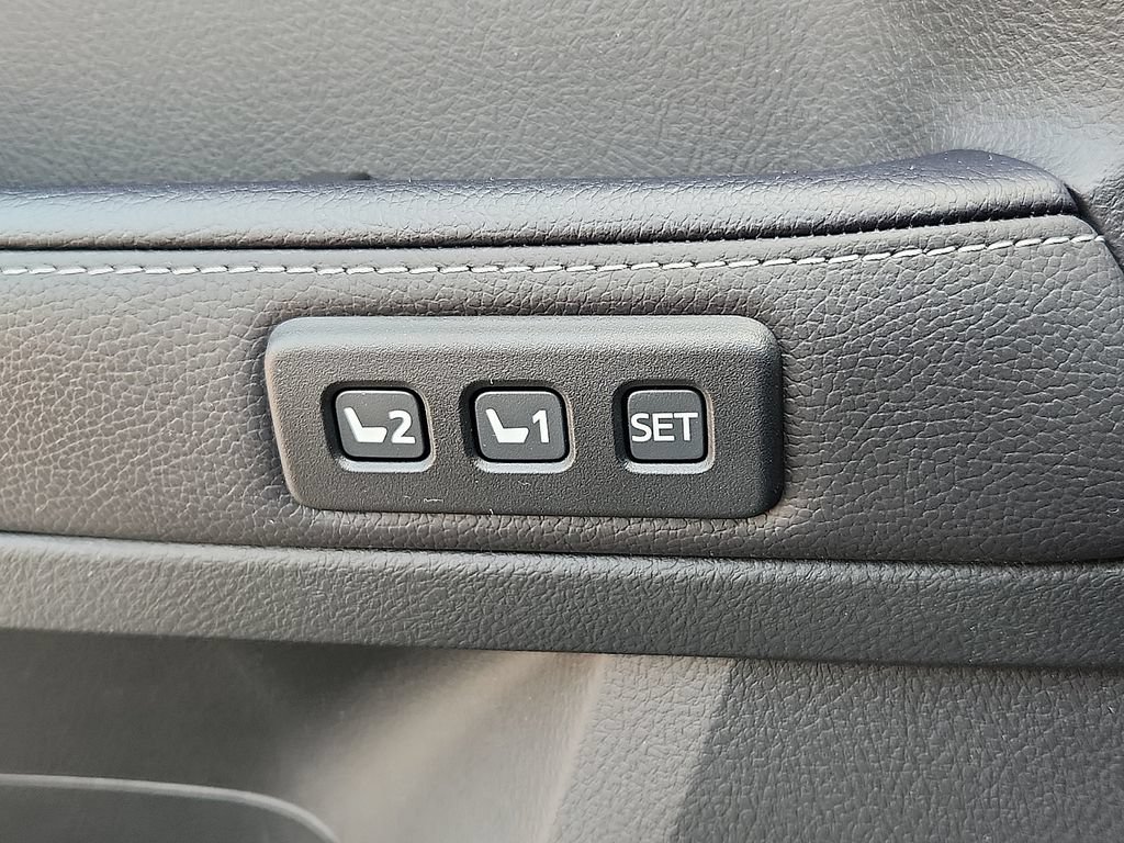 Certified 2021 Toyota 4Runner Limited AWD/4WD image 27