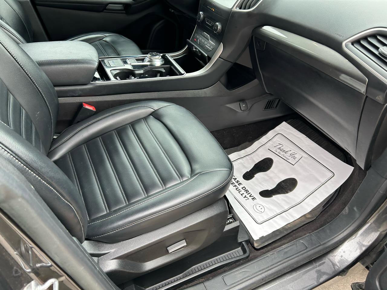 Used 2019 Ford Edge SEL w/ Equipment Group 201A image 12