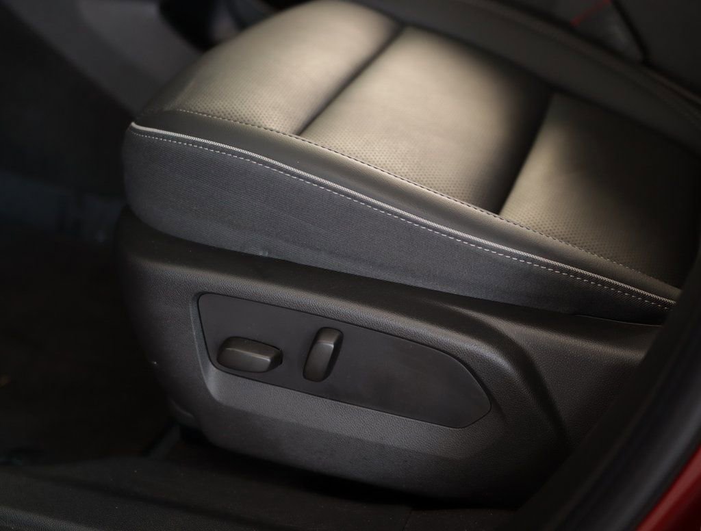 Used 2023 Buick Envision Essence image 20