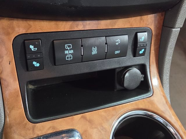Used 2012 Buick Enclave Leather FWD image 25