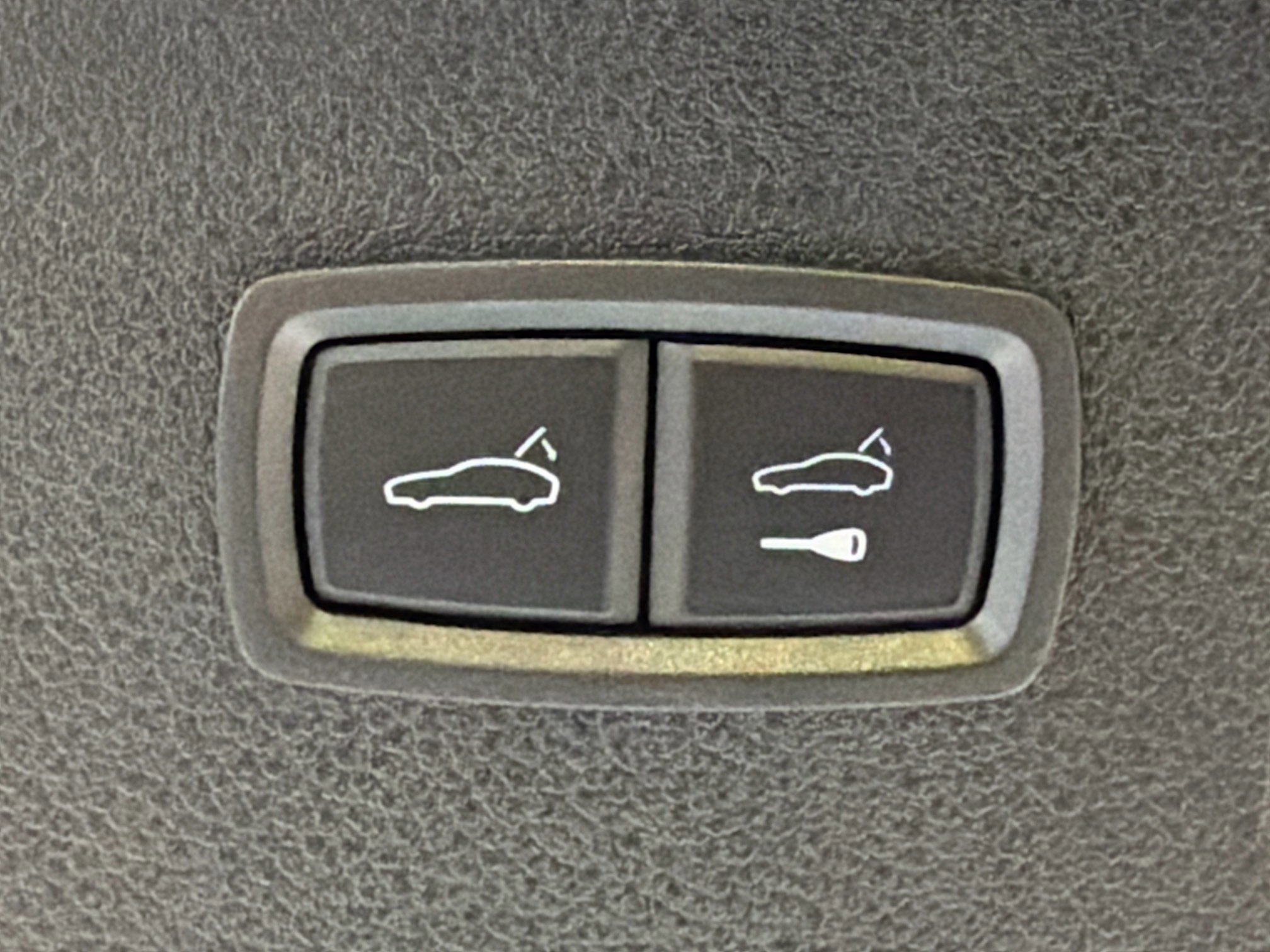 Used 2025 Porsche Macan S image 14