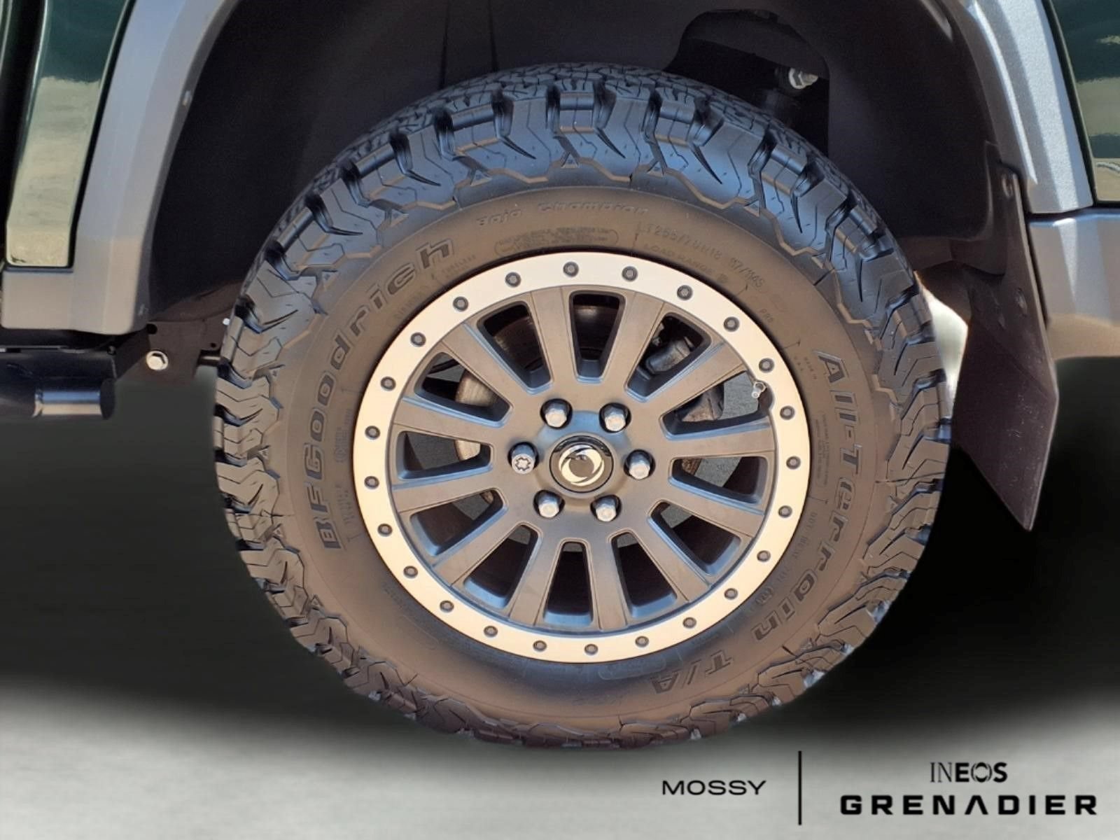 Used 2025 INEOS Grenadier Quartermaster AWD/4WD image 8
