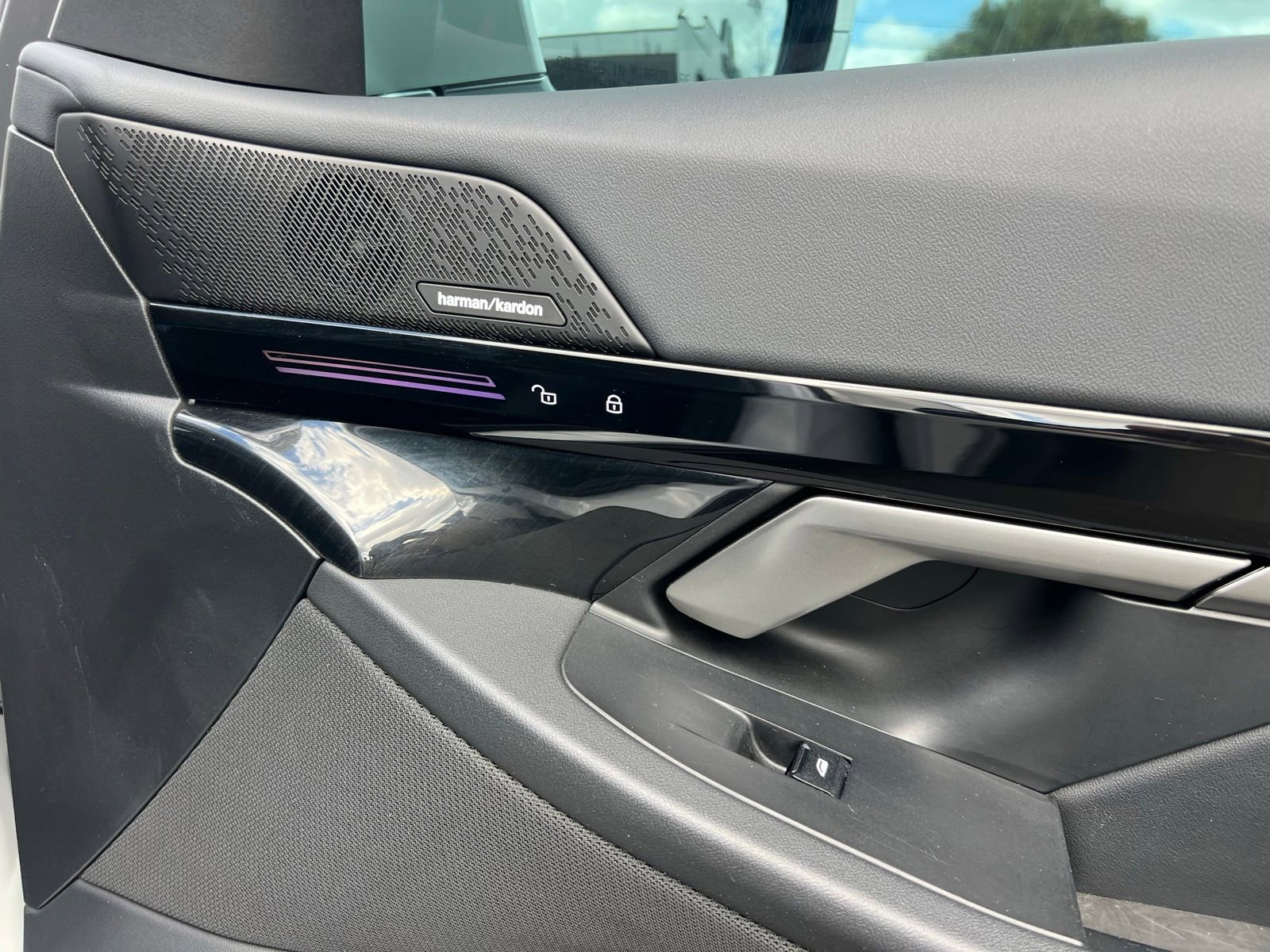 Used 2024 BMW 530i image 57