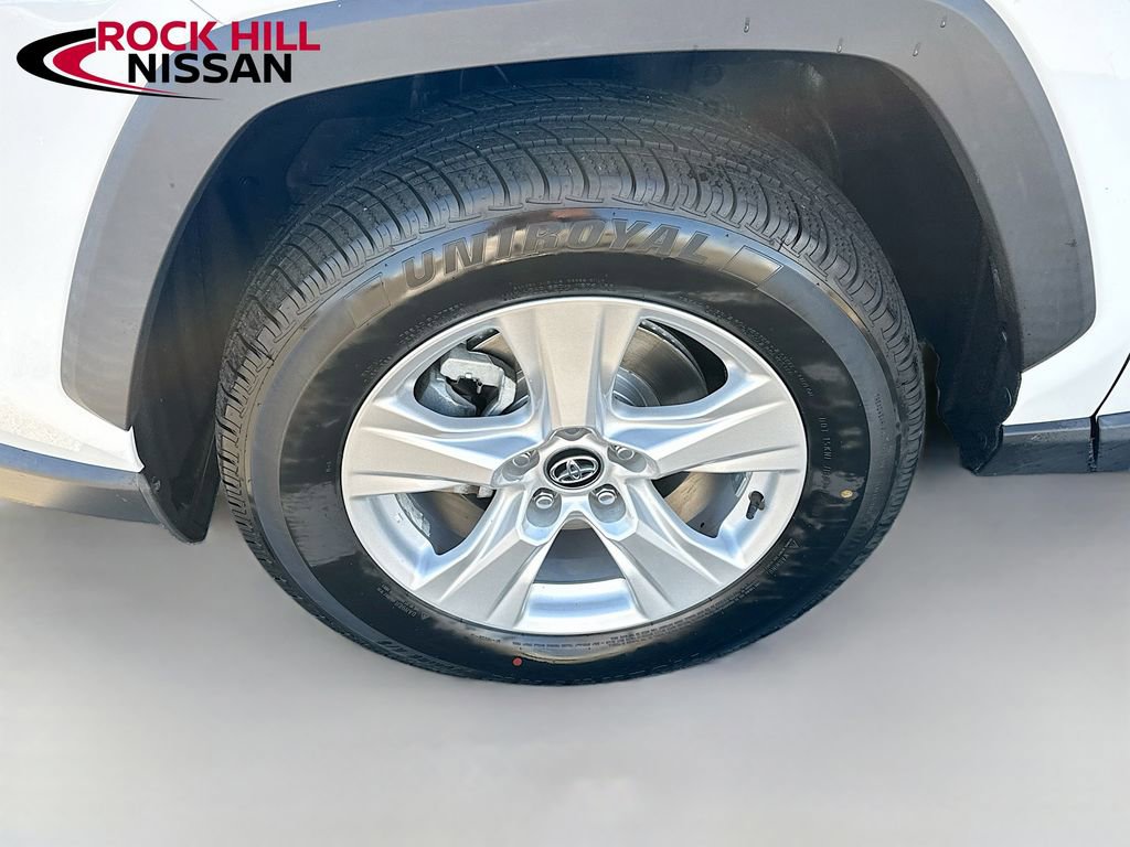Used 2021 Toyota RAV4 XLE image 26