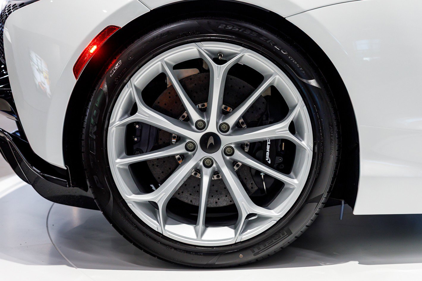 New 2026 McLaren Artura image 22