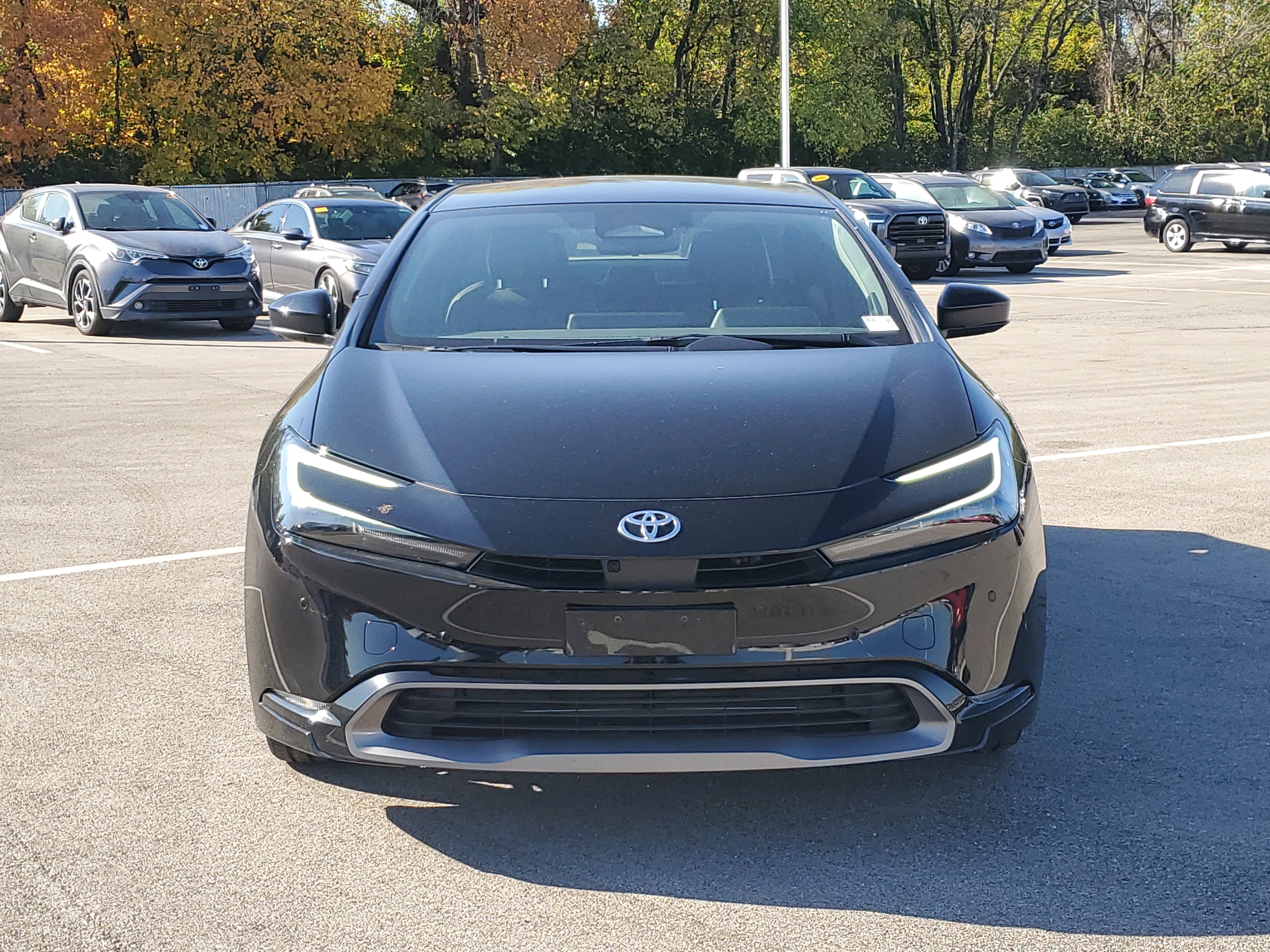 Certified 2025 Toyota Prius Limited image 2