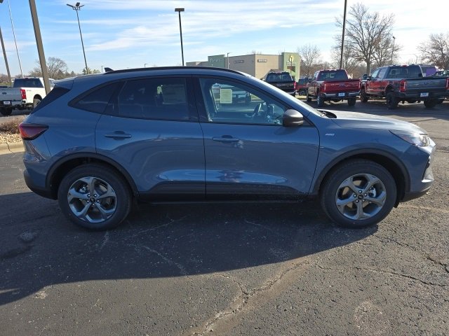 New 2026 Ford Escape ST-Line w/ Cold Weather Package image 6