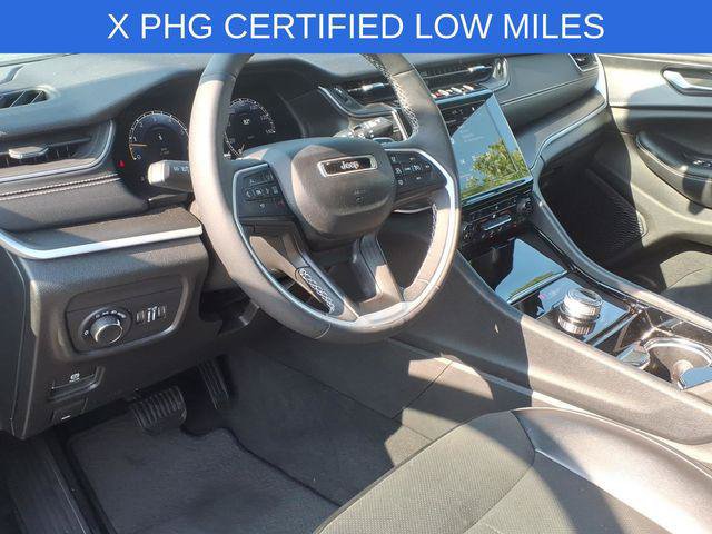 Certified 2023 Jeep Grand Cherokee Altitude AWD/4WD image 7