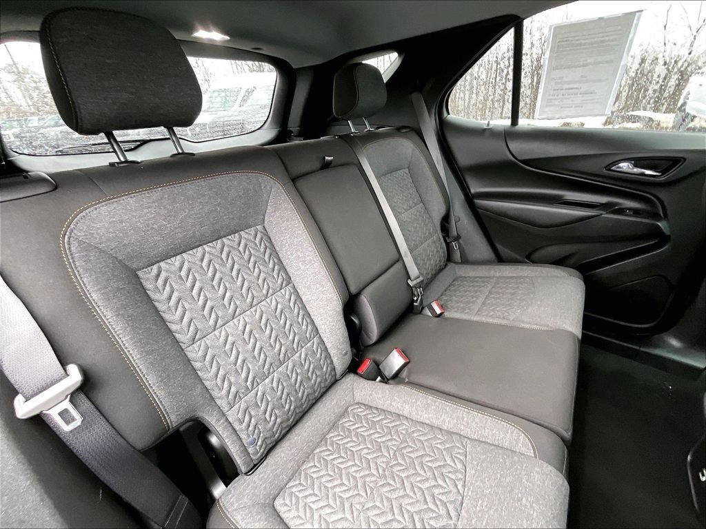 Used 2022 Chevrolet Equinox LT AWD/4WD image 15