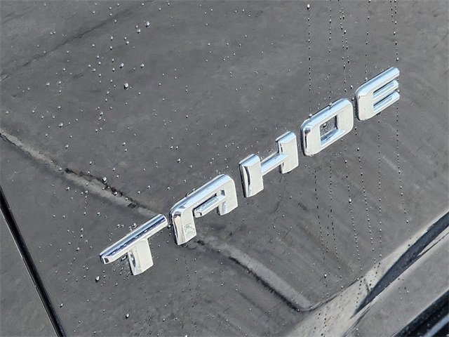 Used 2022 Chevrolet Tahoe LT w/ Luxury Package RWD image 9