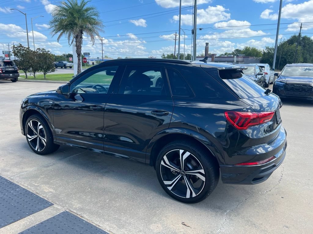 Used 2023 Audi Q3 2.0T Premium Plus w/ Premium Plus Package AWD/4WD image 3