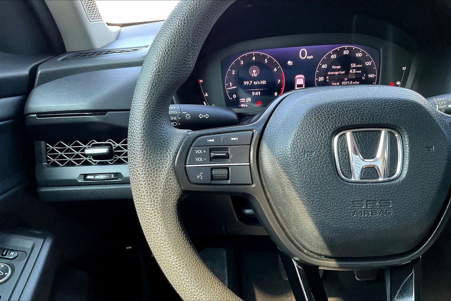 Used 2023 Honda Accord EX image 24