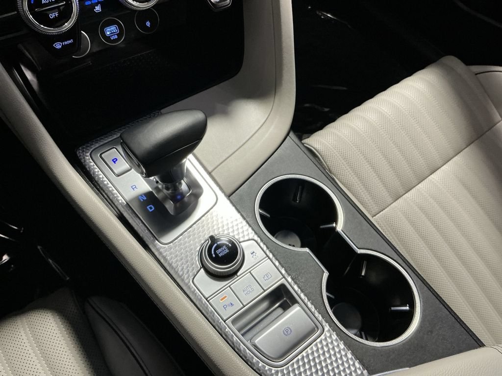 Used 2023 Genesis G70 3.3T w/ Sport Advanced Package AWD/4WD image 23