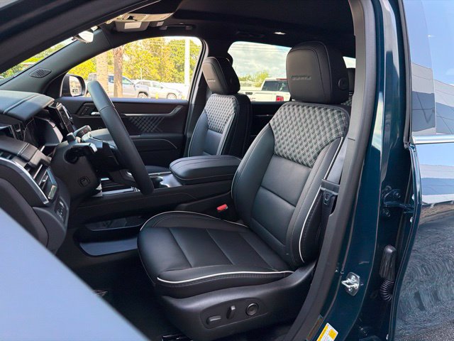 New 2027 GMC Acadia Denali AWD/4WD image 13