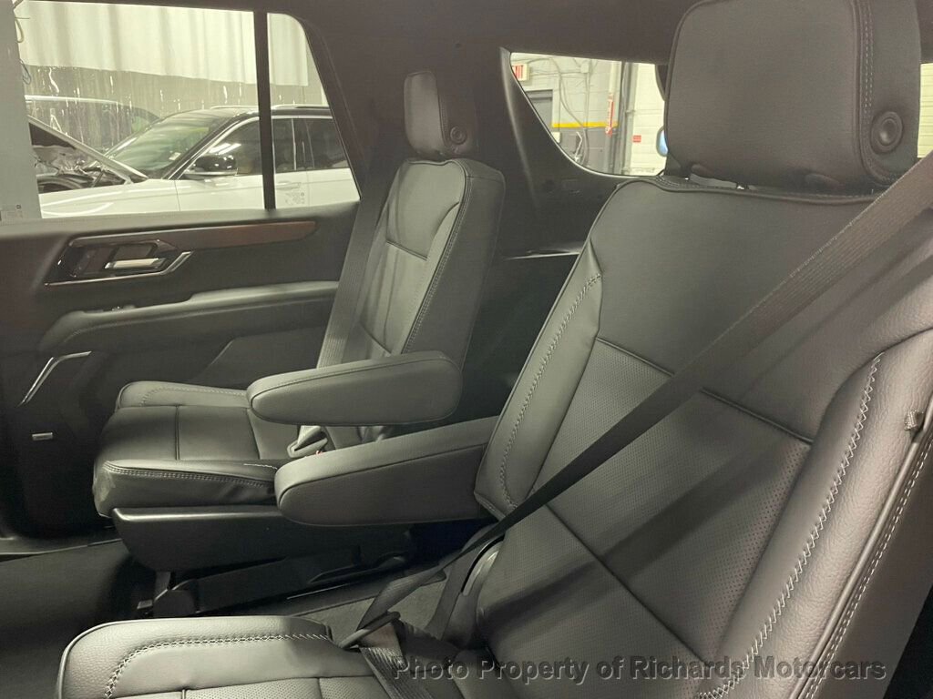 Used 2026 GMC Yukon Denali w/ Sun & Power Step Package image 19