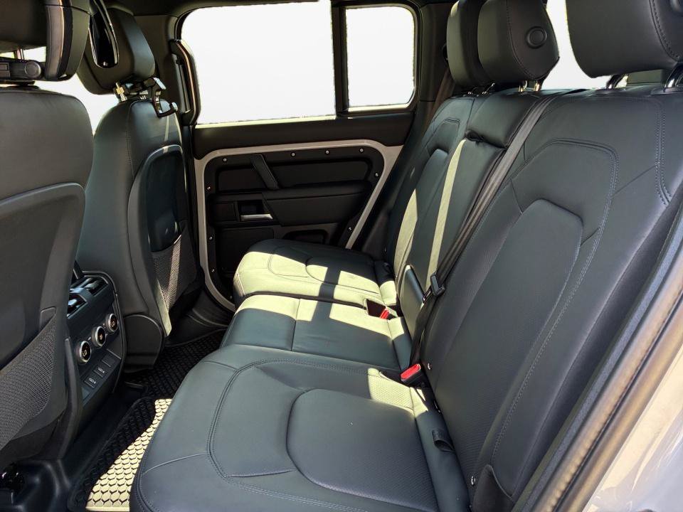 New 2026 Land Rover Defender 110 S AWD/4WD image 13