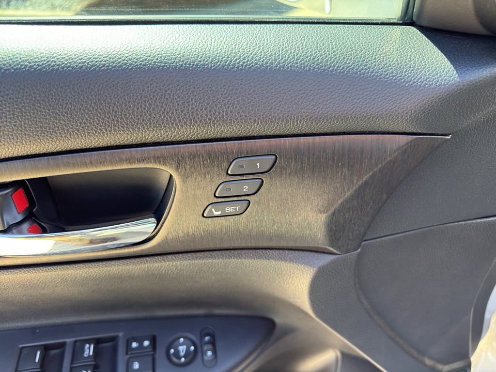 Used 2014 Honda Accord EX-L image 14