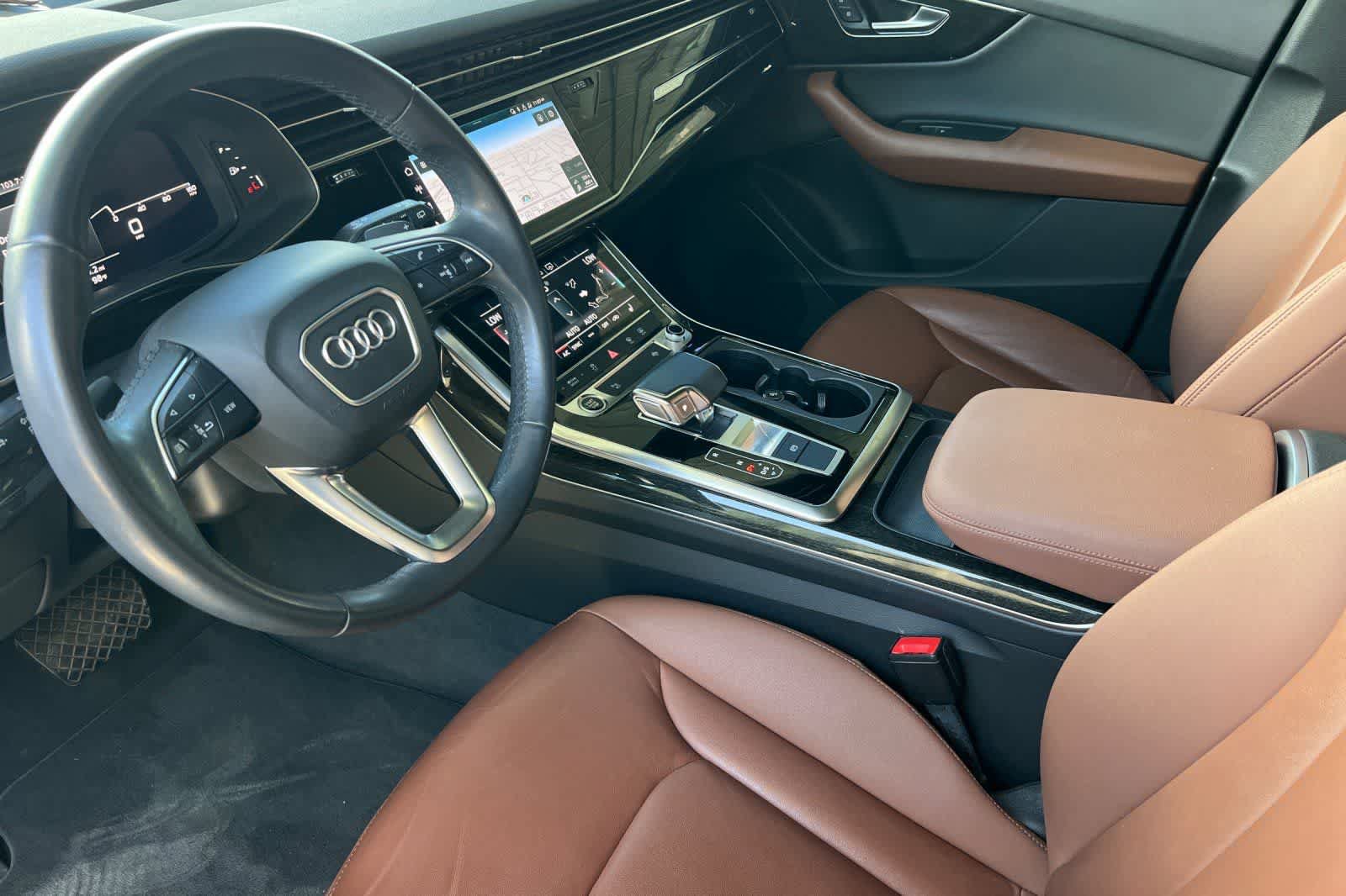Used 2021 Audi Q7 2.0T Premium w/ Convenience Package AWD/4WD image 14
