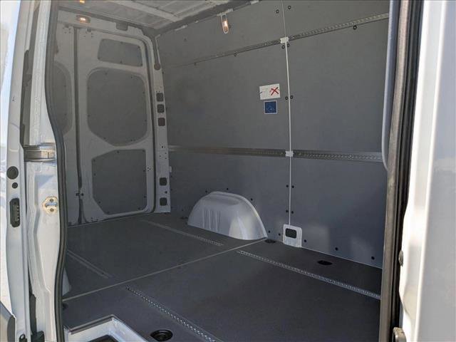 New 2025 Mercedes-Benz Sprinter 2500 image 14