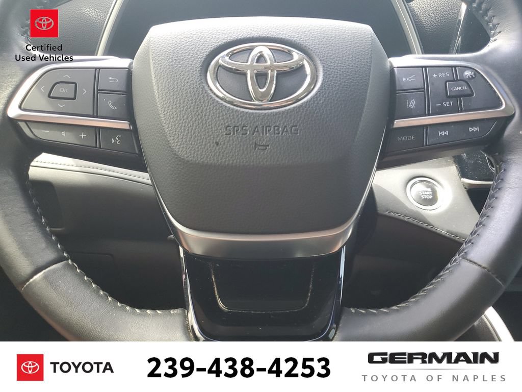Certified 2020 Toyota Highlander XLE FWD image 24