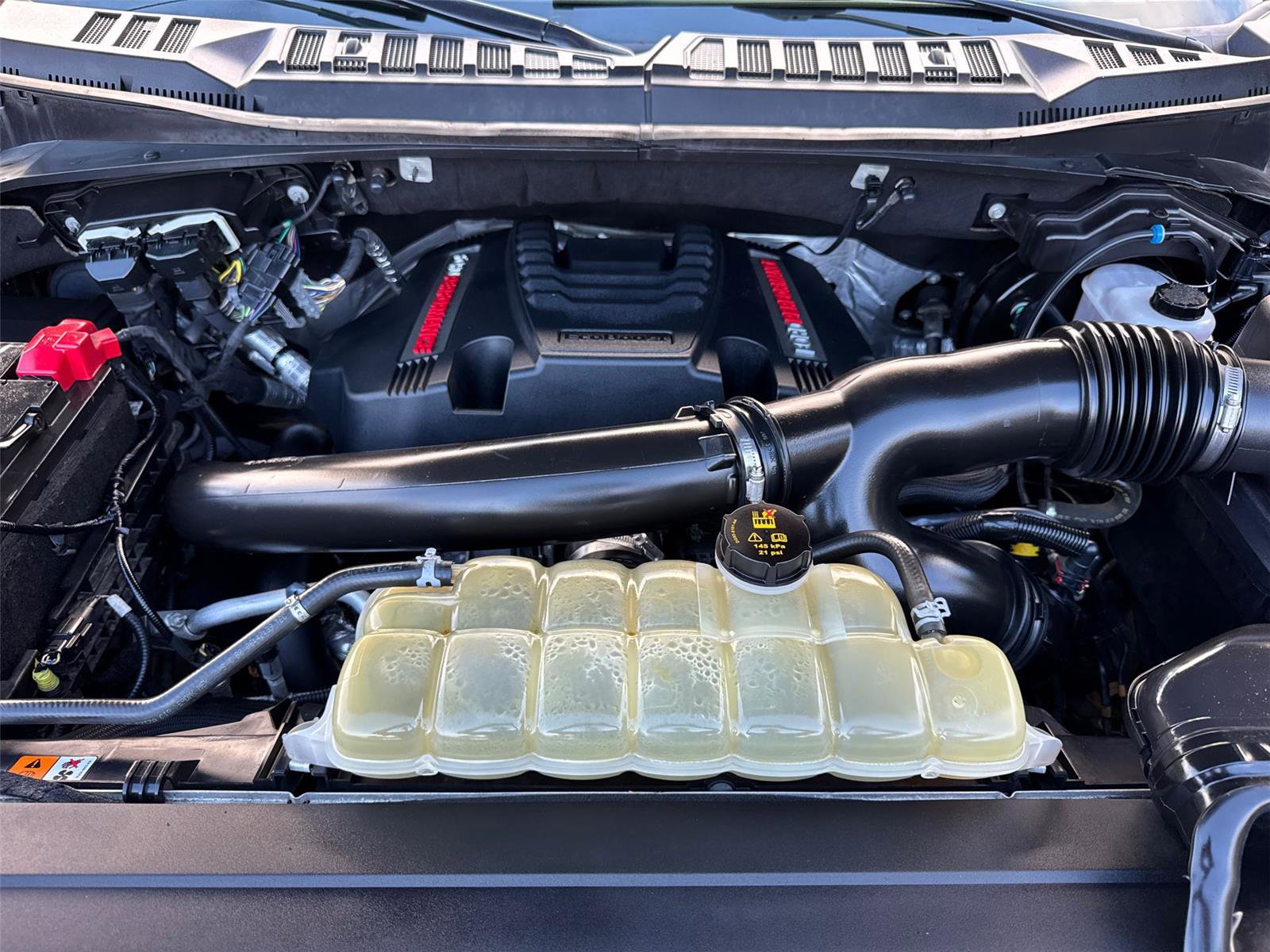 Certified 2020 Ford F150 Raptor w/ Equipment Group 802A Luxury image 9