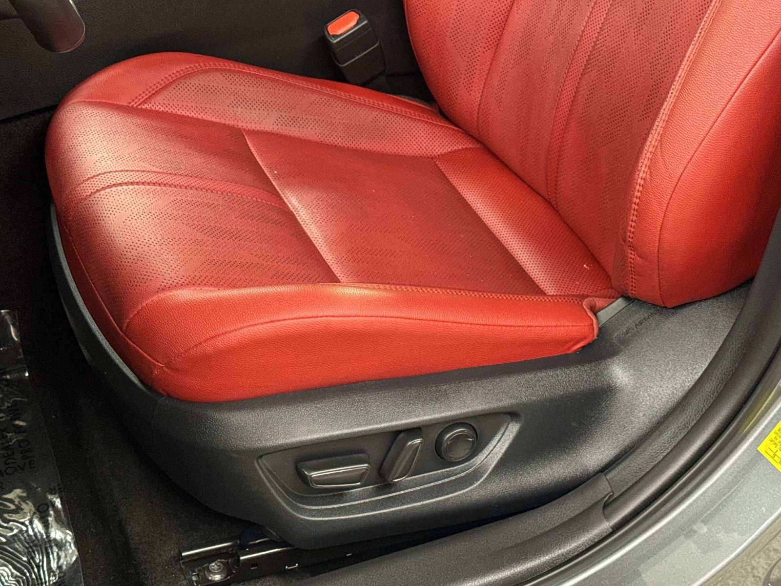 Used 2026 Toyota Camry XSE FWD image 26