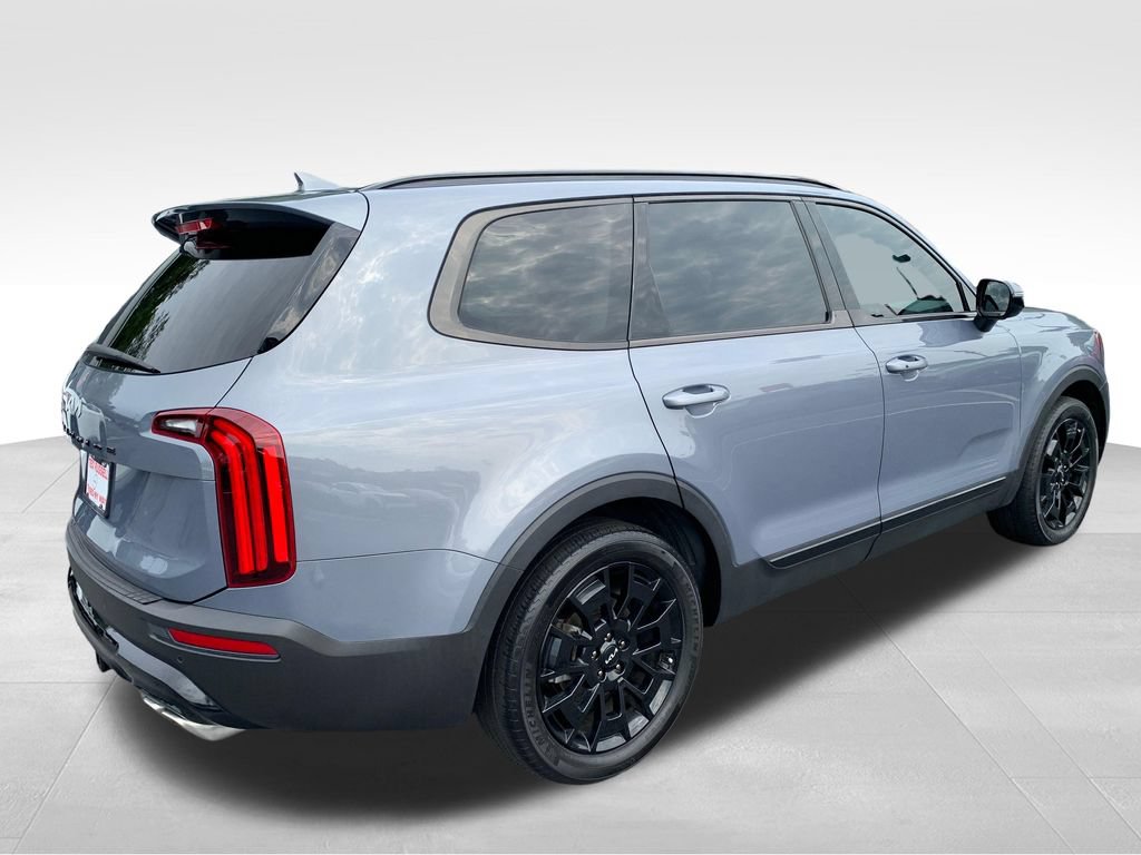 Used 2022 Kia Telluride SX w/ Nightfall Edition Package AWD/4WD image 5