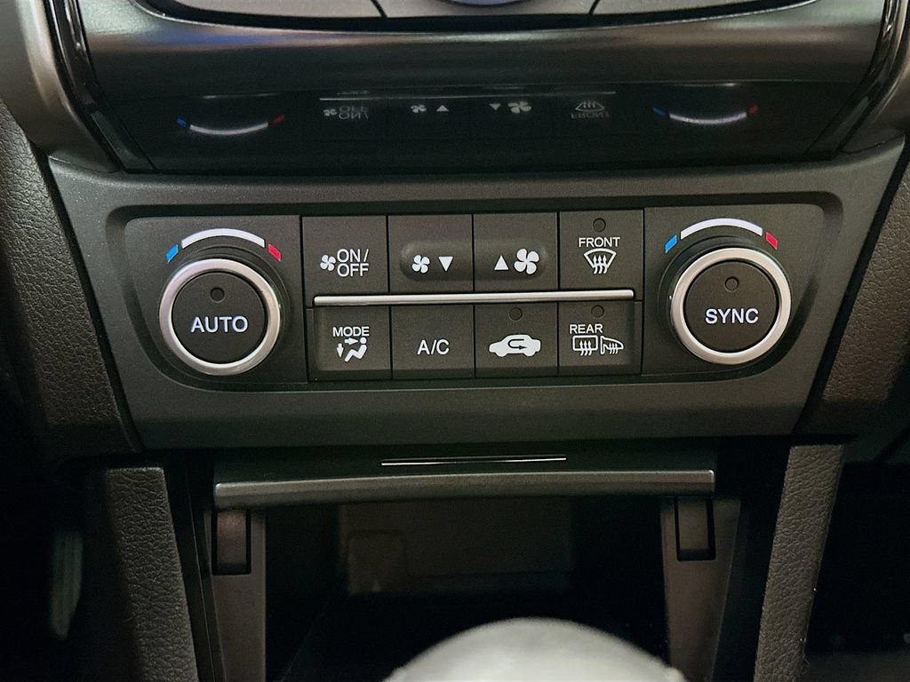 Used 2021 Acura ILX w/ Premium Package FWD image 18