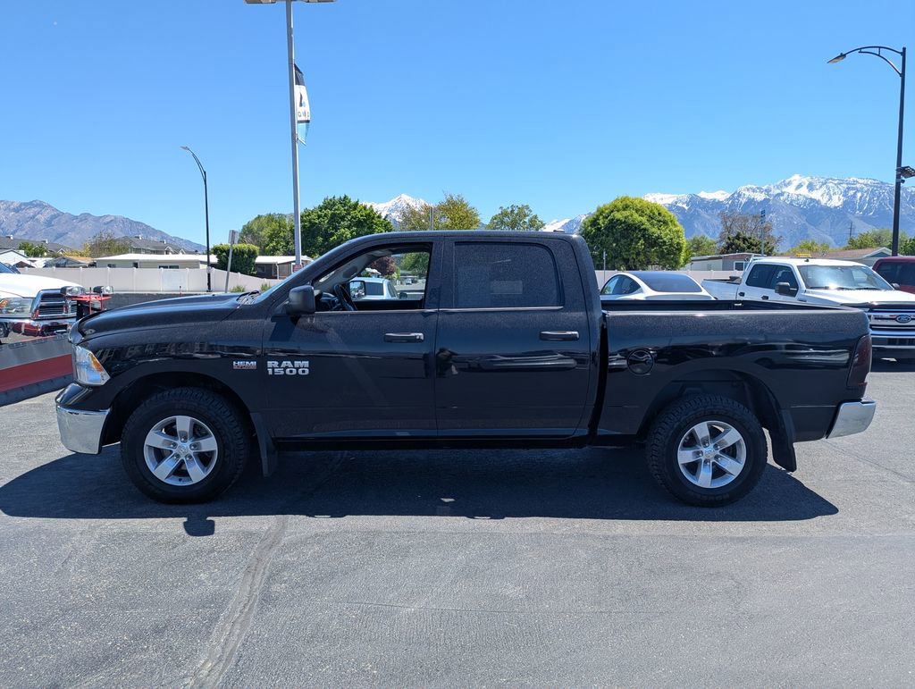 Used 2014 RAM 1500 ST w/ SXT Appearance Group AWD/4WD image 8