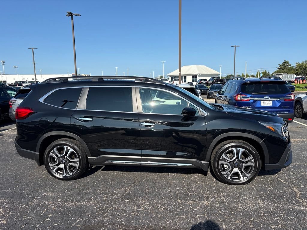 Certified 2026 Subaru Ascent Touring w/ Popular Package #1 AWD/4WD image 2