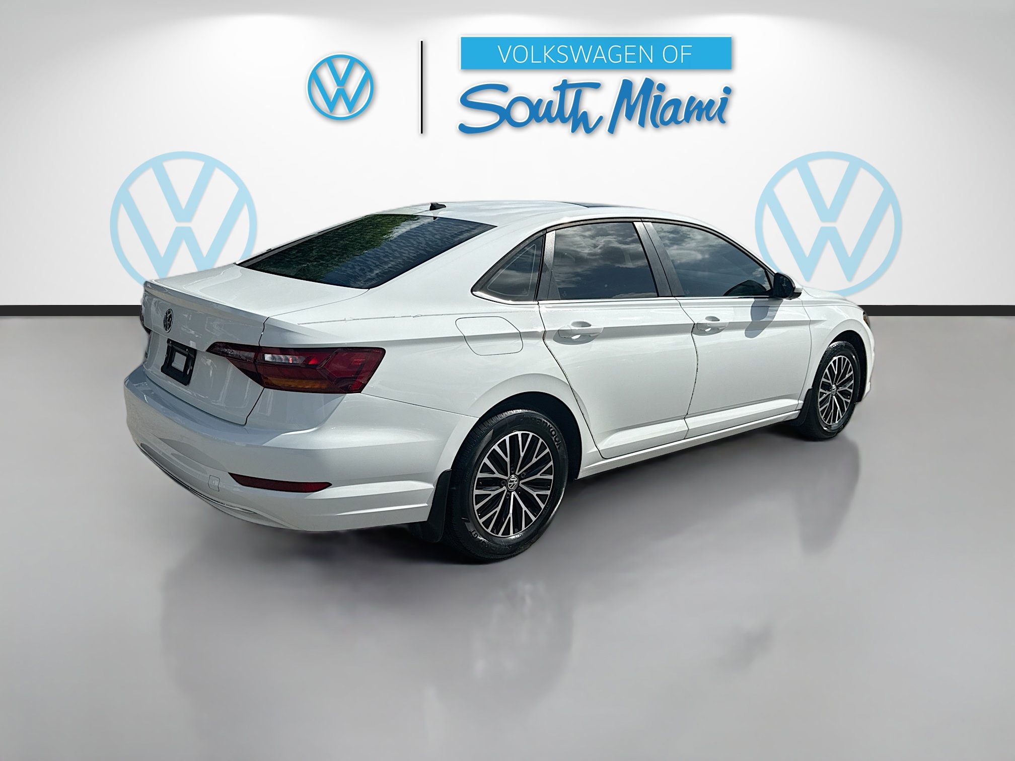Used 2019 Volkswagen Jetta SE w/ Cold Weather Package FWD image 7