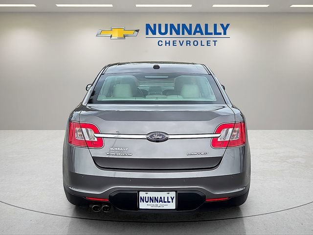 Used 2012 Ford Taurus Limited FWD image 4