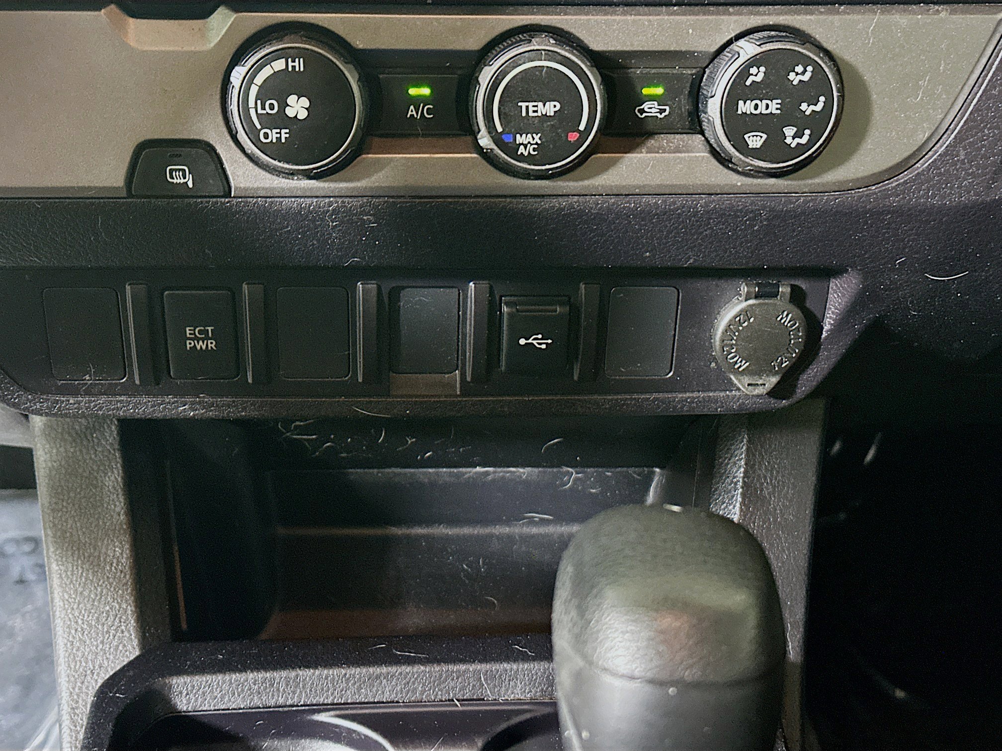 Used 2021 Toyota Tacoma SR w/ SR Convenience Package RWD image 22