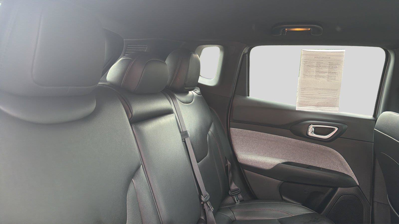 Used 2023 Jeep Compass Latitude AWD/4WD image 19